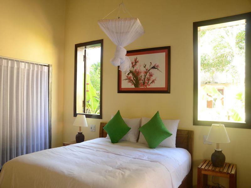 Red Flower Cottages Homestay Hoi An Exterior photo