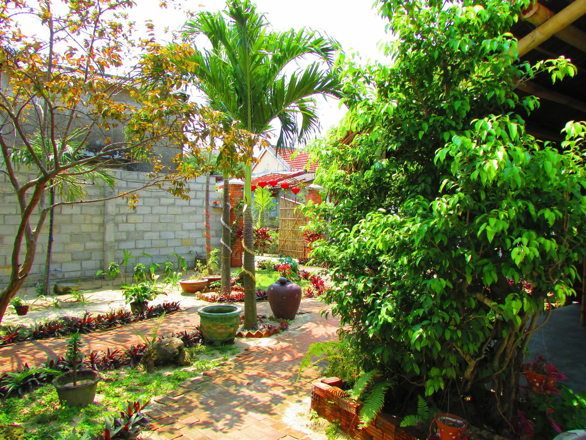 Red Flower Cottages Homestay Hoi An Exterior photo